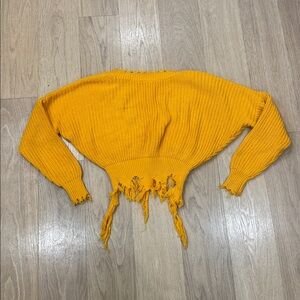 BSBW Yellow Distressed Cropped Sweater Ribbed and a Frayed Hem Size XS